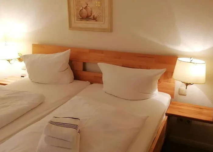 Holsteinisches Haus, Boysenstr. 5 * Westerland