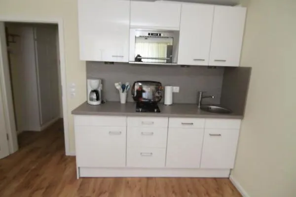 Holsteinisches Haus, Boysenstr. 5 *